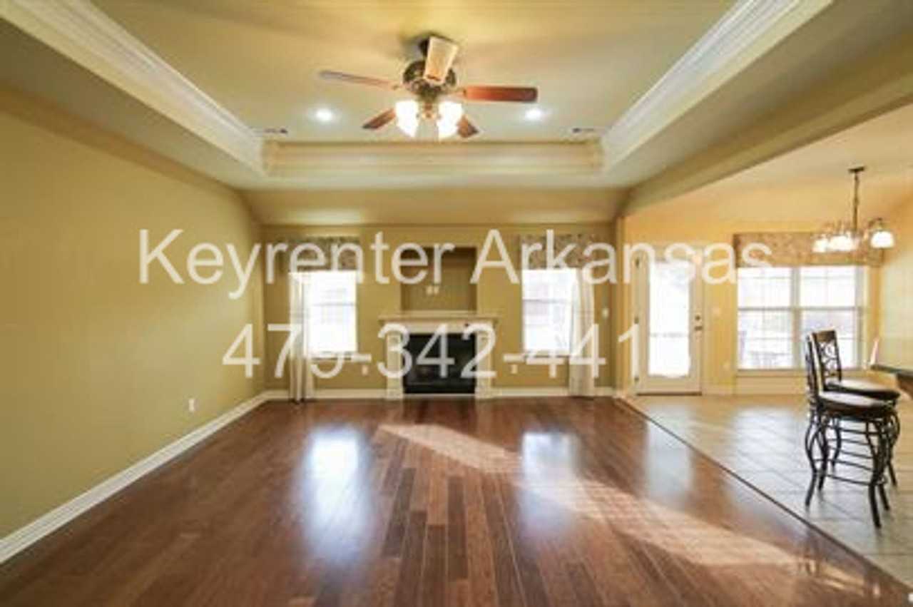 3200 Sw Calm Ridge Rd - Photo 3 of 23