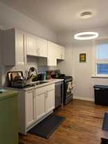 W Gunnison St & N Sheridan Rd - Photo 1 of 1