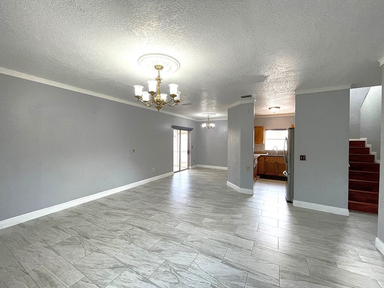 2348 Cordova Ct #1 - Photo 4 of 26