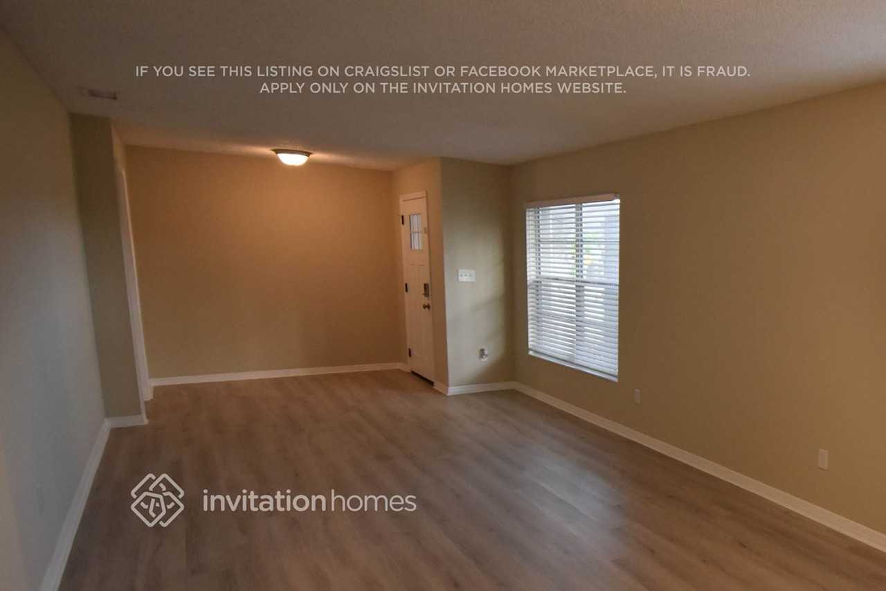 5403 Myrica Rd - Photo 2 of 12