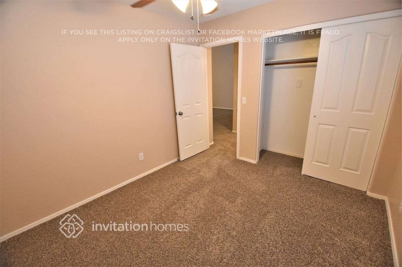 8808 E Des Moines St - Photo 6 of 11