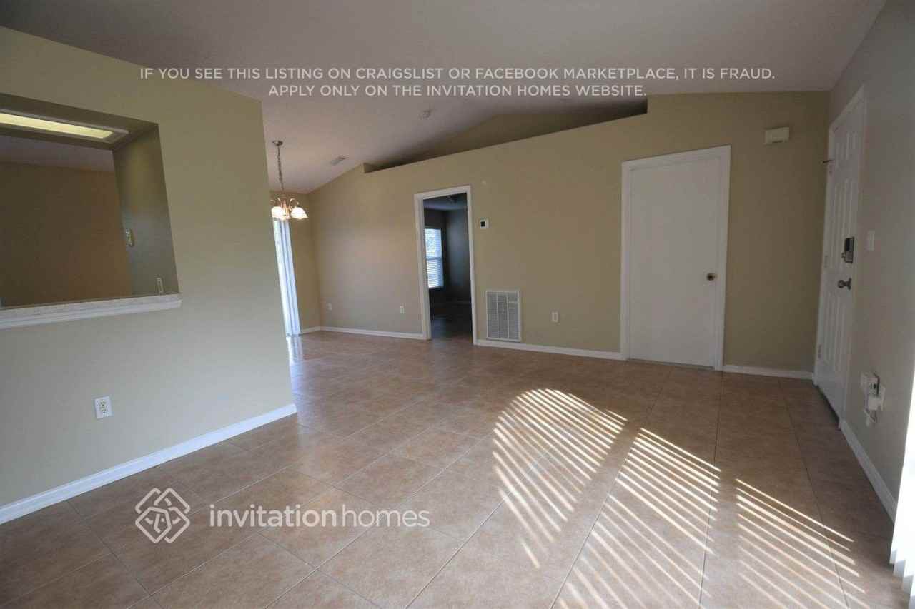 1219 Waterway St Sw - Photo 4 of 13