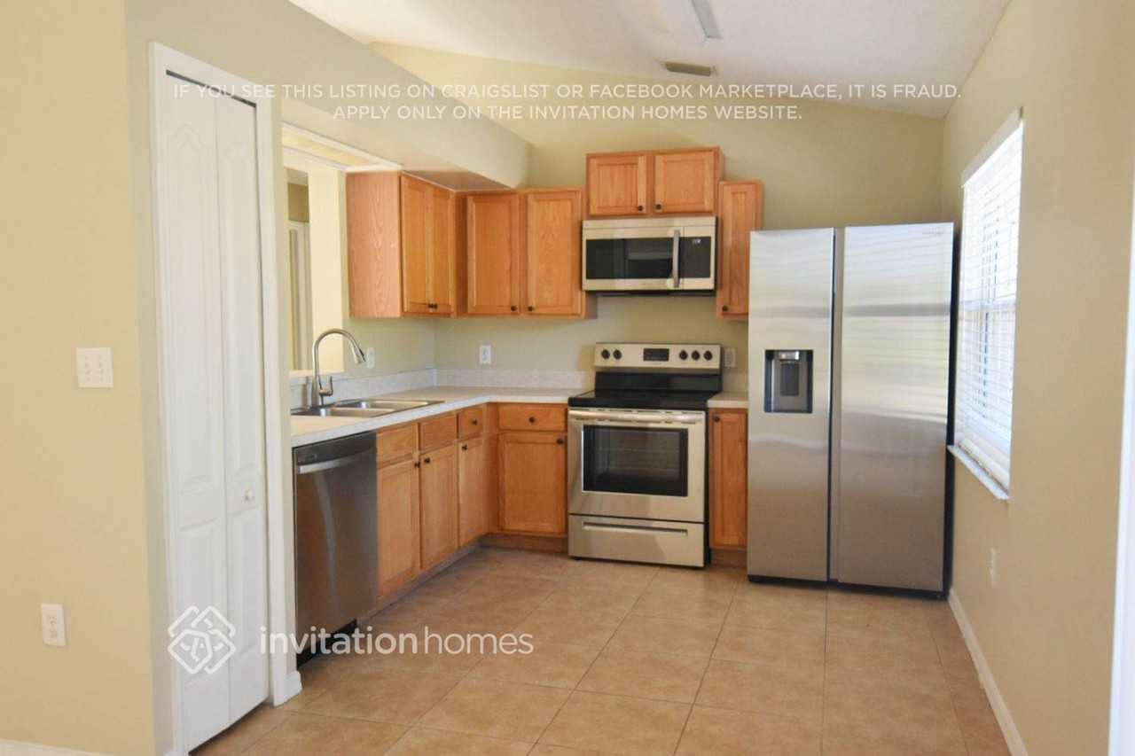 1219 Waterway St Sw - Photo 7 of 13