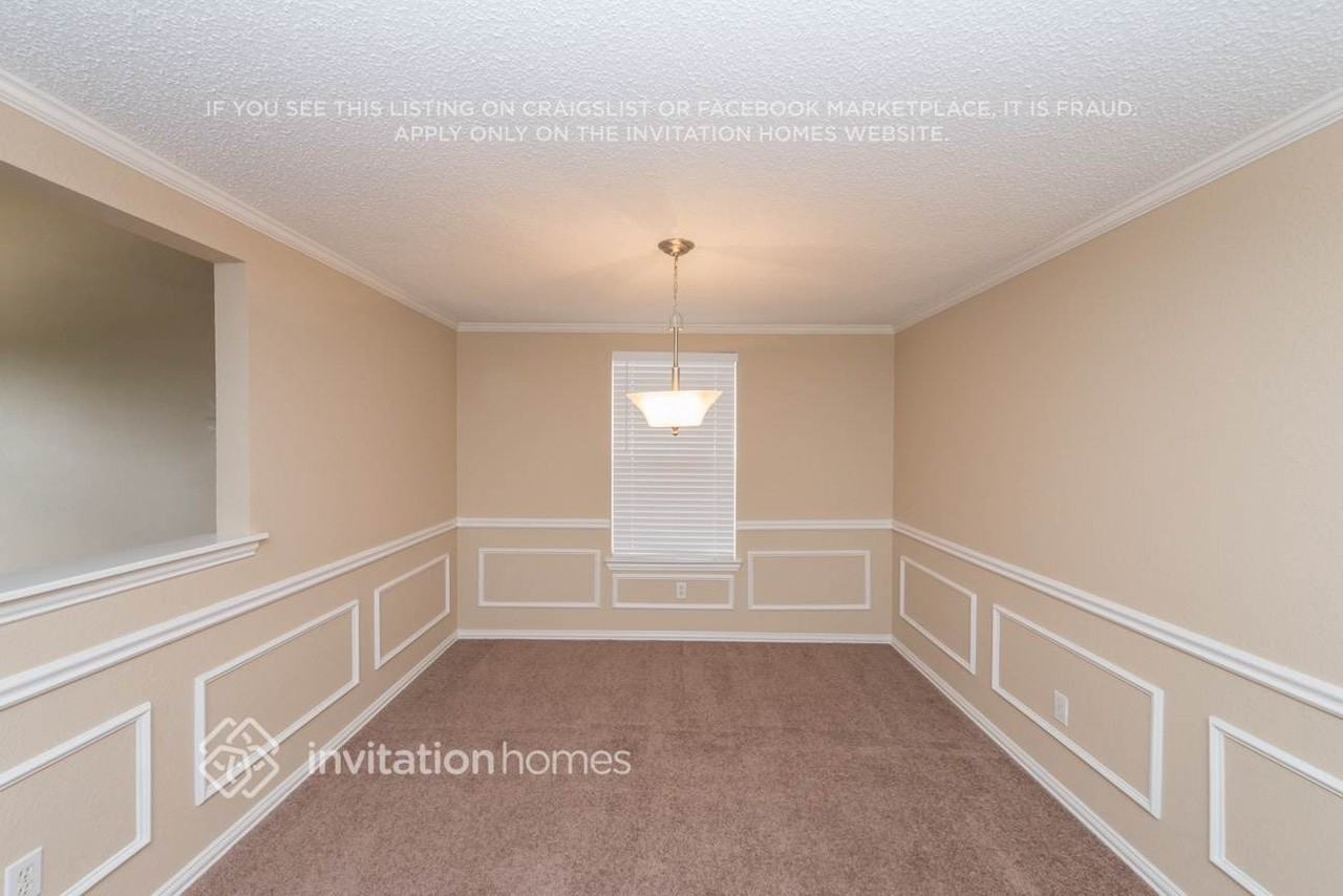 5010 Ridgefield Ct - Photo 6 of 20