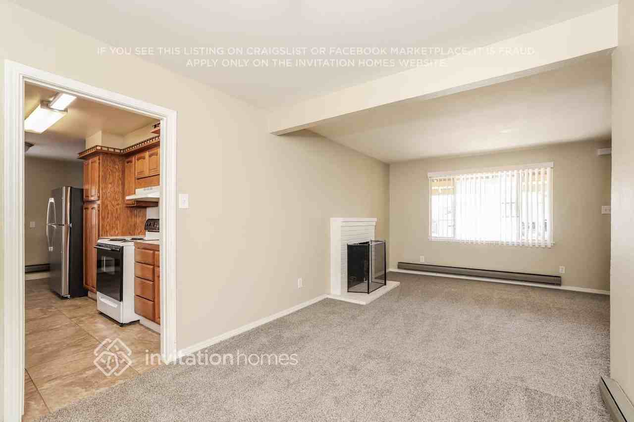 209 Bart Ave - Photo 5 of 17