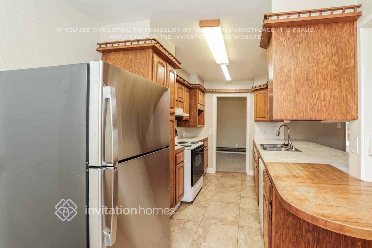 209 Bart Ave - Photo 7 of 17