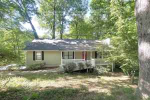 featured image of 830 Sunset Ct Nw