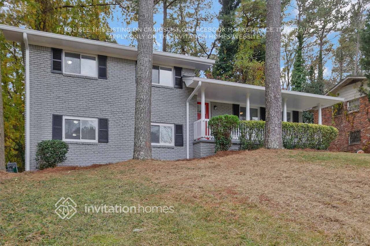 2631 Cavalier Dr - Photo 3 of 27