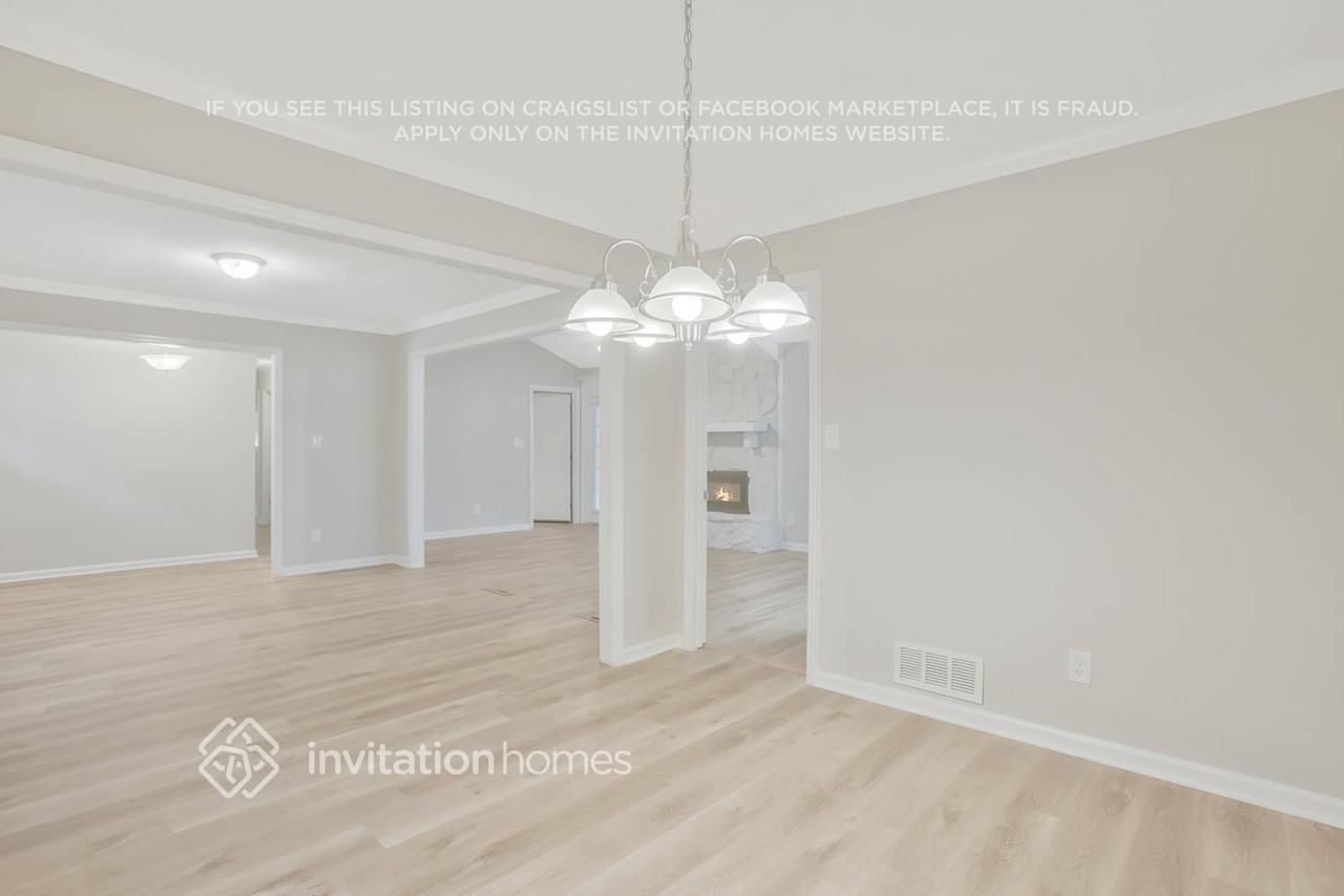 3269 Moravia Dr - Photo 7 of 25