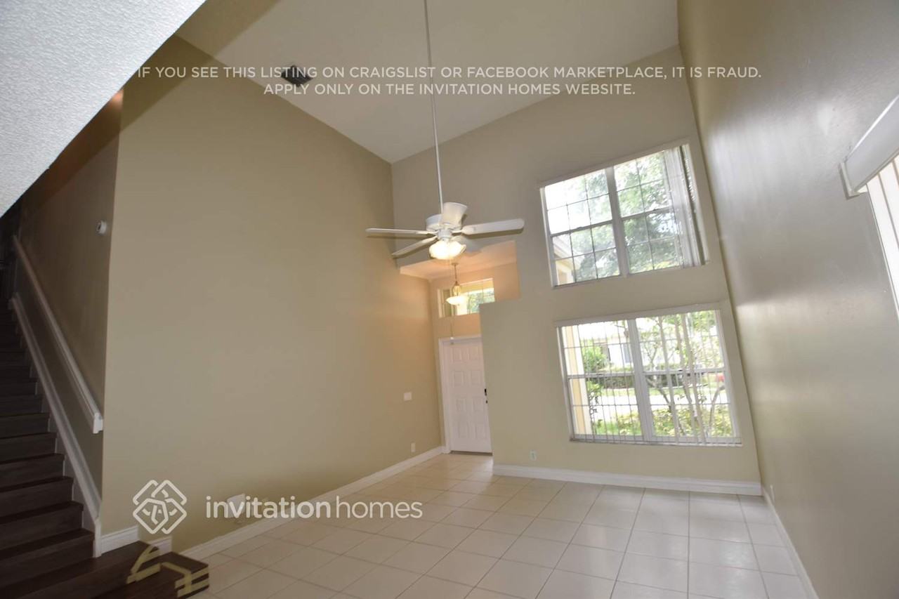 9576 Nw 8th Cir - Photo 3 of 13