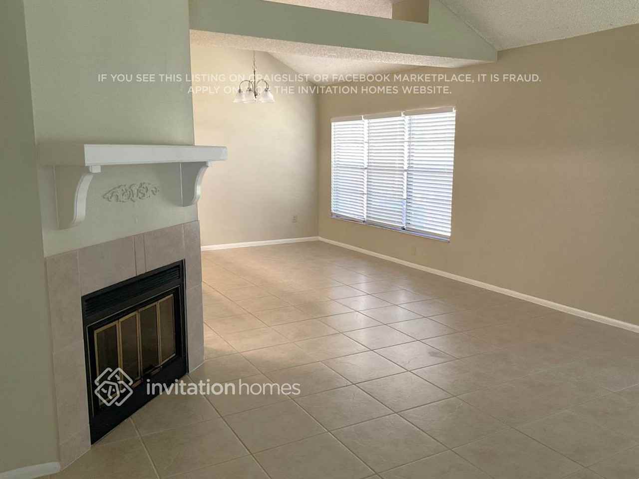 357 Amethyst Ct - Photo 3 of 13