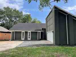 featured image of 15607 Oldridge Dr