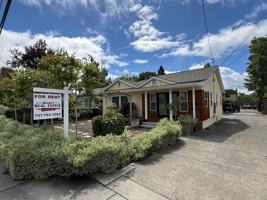 featured image of 220 Payran St