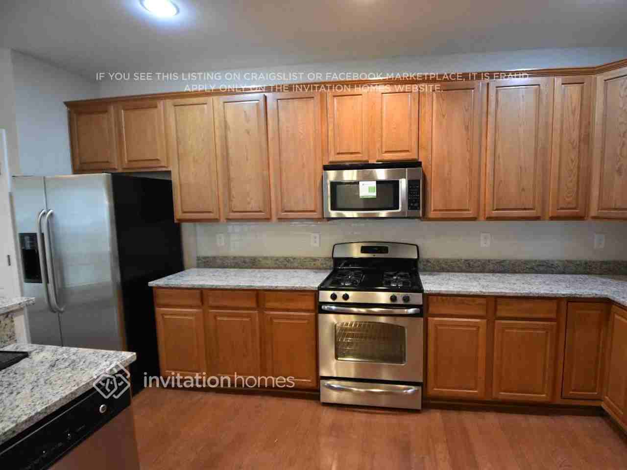 10730 Dapple Grey Ln - Photo 7 of 18
