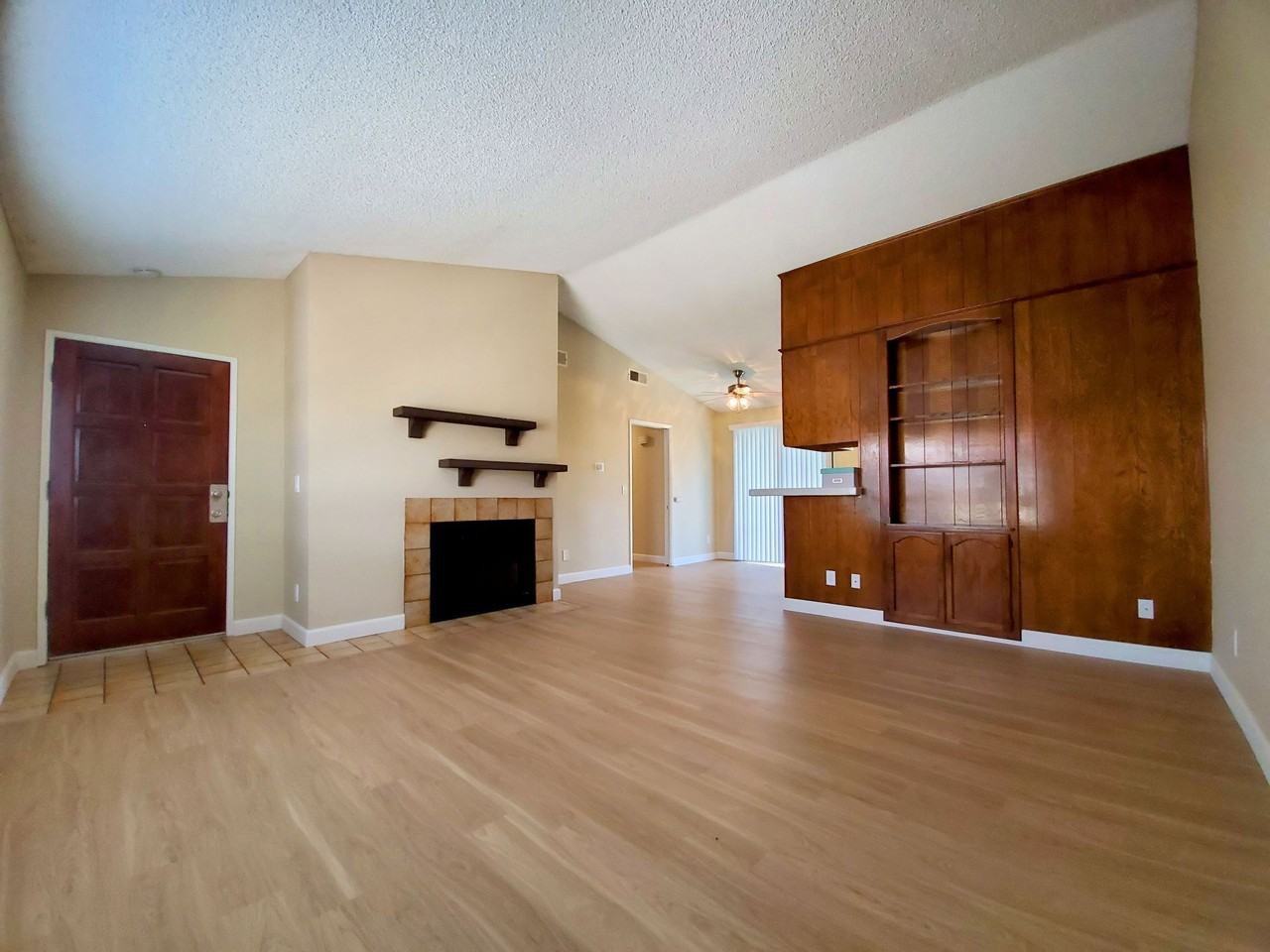 Ballantyne Villas - Photo 3 of 13