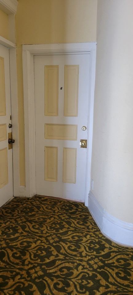 1555 North Washington Street #6 - Photo 5 of 13