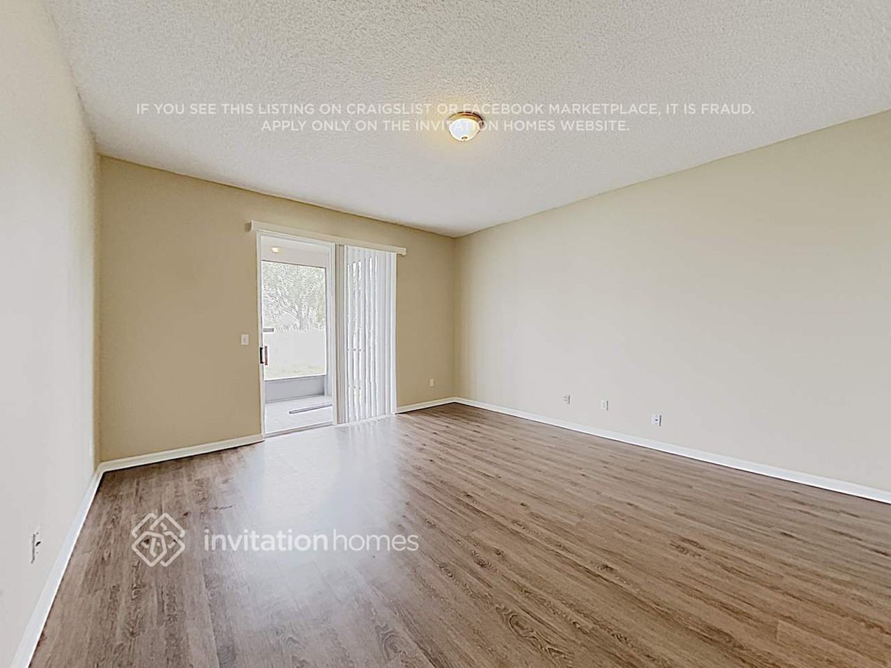 208 Farrington Ln - Photo 7 of 16