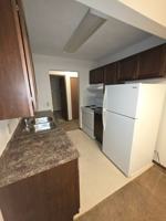 featured image of 1300 W Bailey St