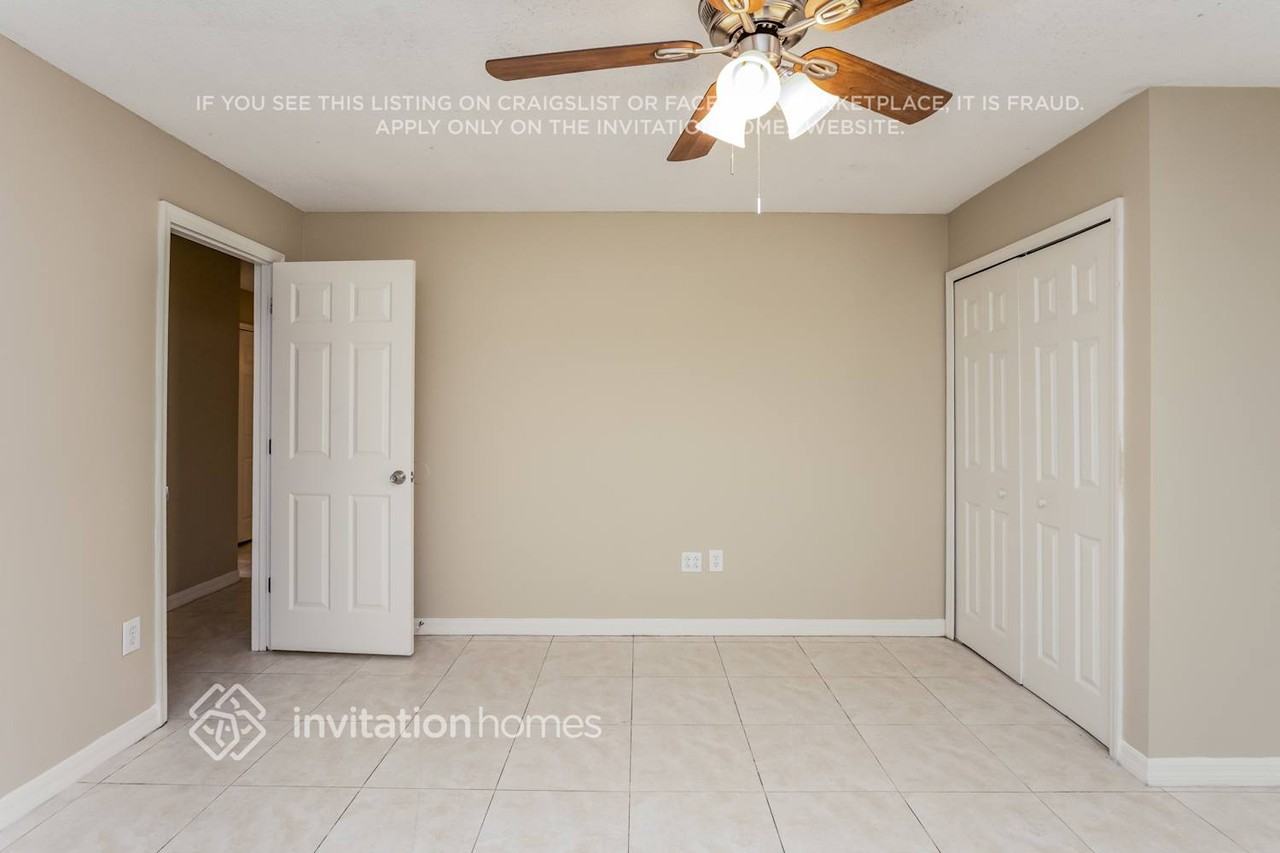 247 Southbridge Cir - Photo 7 of 17