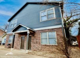 featured image of 1222 Bertrand St