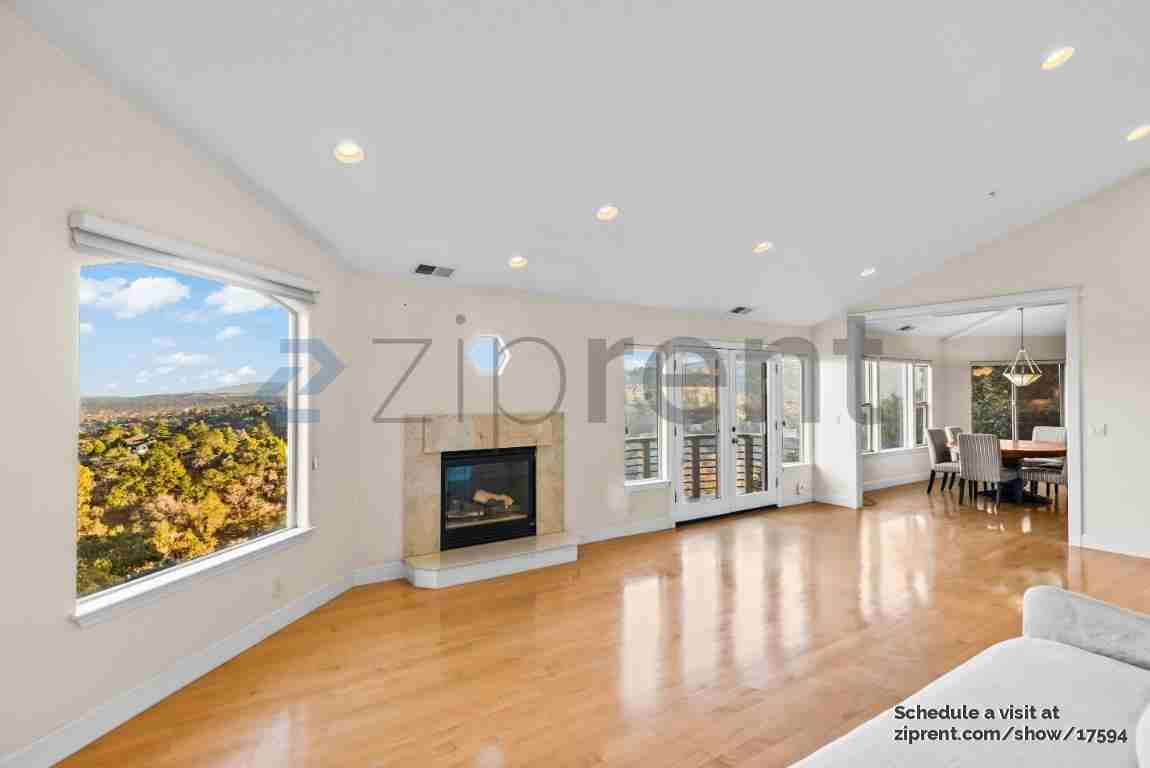 135 Montalvo Rd - Photo 7 of 35