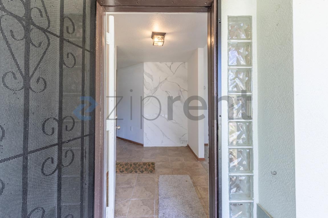 7458 Carillon Ave - Photo 6 of 48