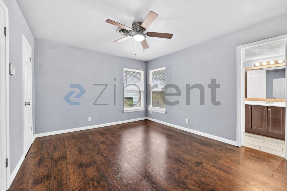 2332 Grandview Dr - Photo 6 of 27
