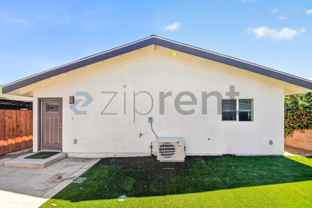 1421 Astoria Pl #1 - Photo 1 of 1