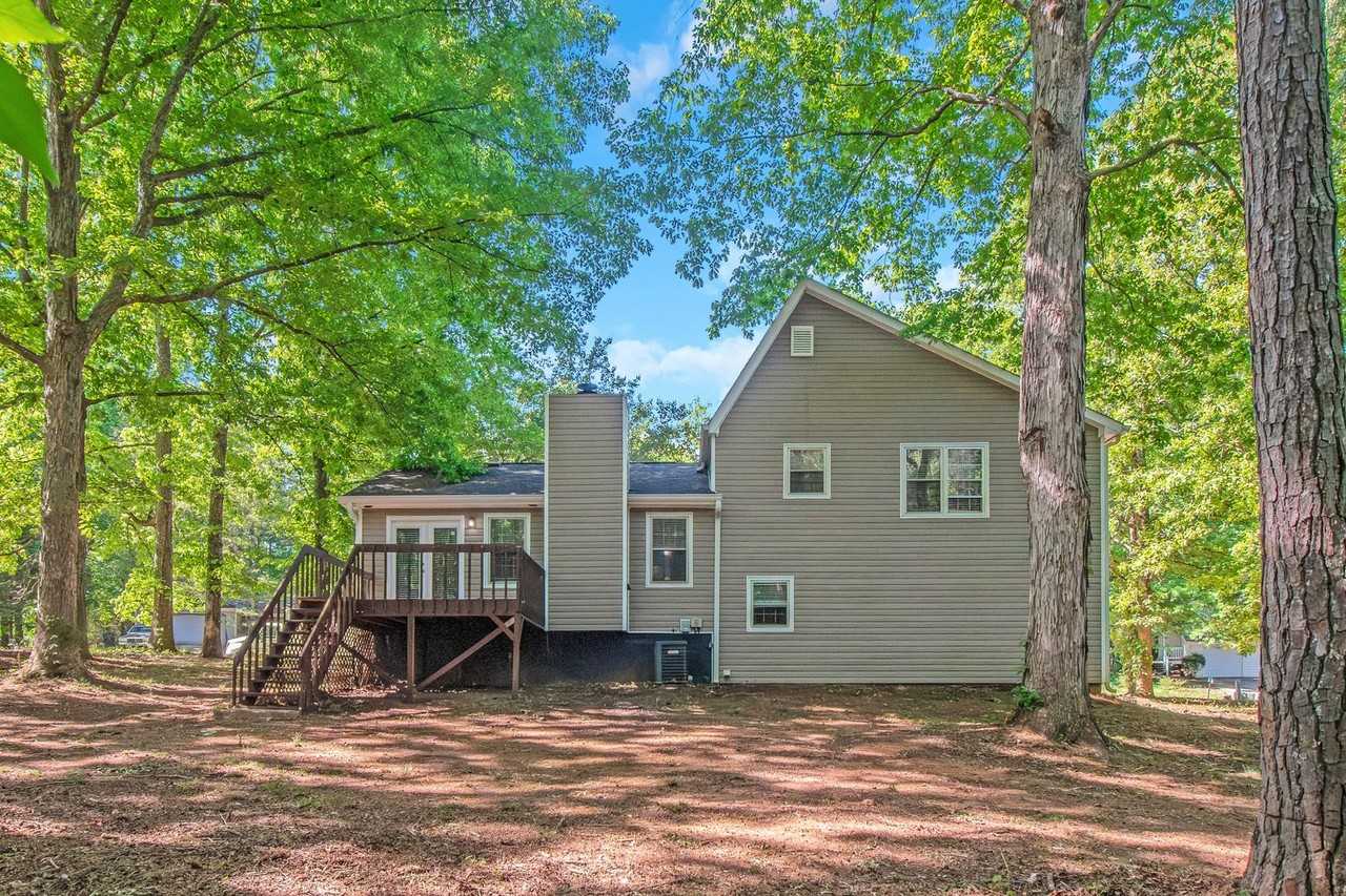 50 Stone Creek Dr - Photo 2 of 15