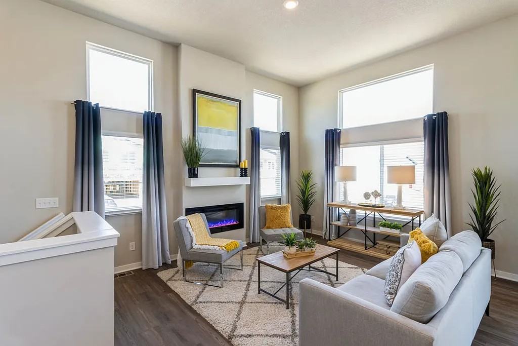 878 Ne Traverse Dr #0 - Photo 2 of 8