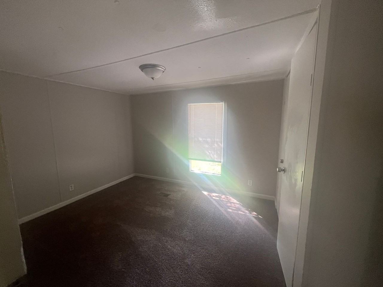 1705 Leonard Dr - Photo 7 of 11