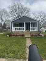 featured image of 114 S Elm St #1