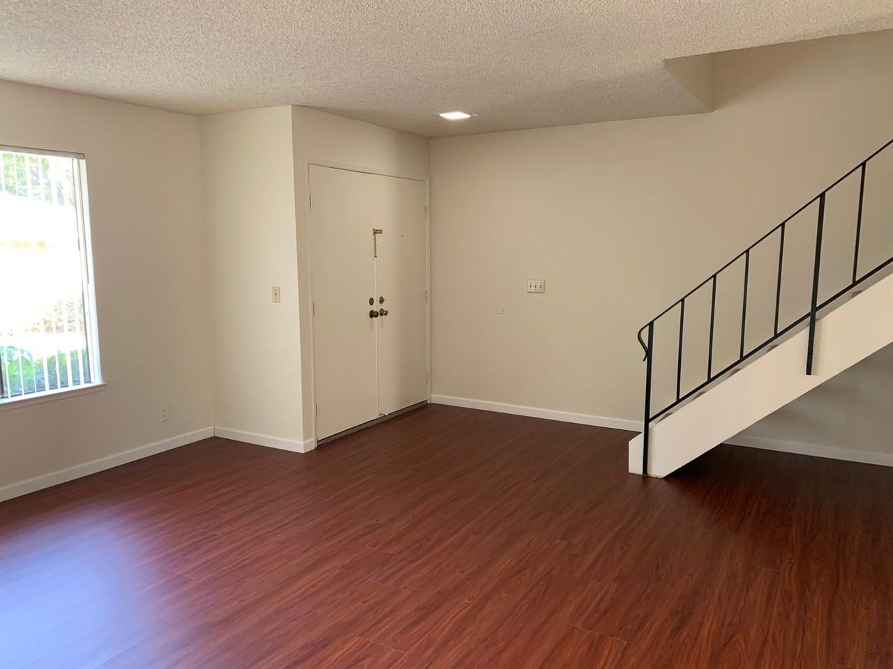 1311 Arbor Park Dr - Photo 4 of 10