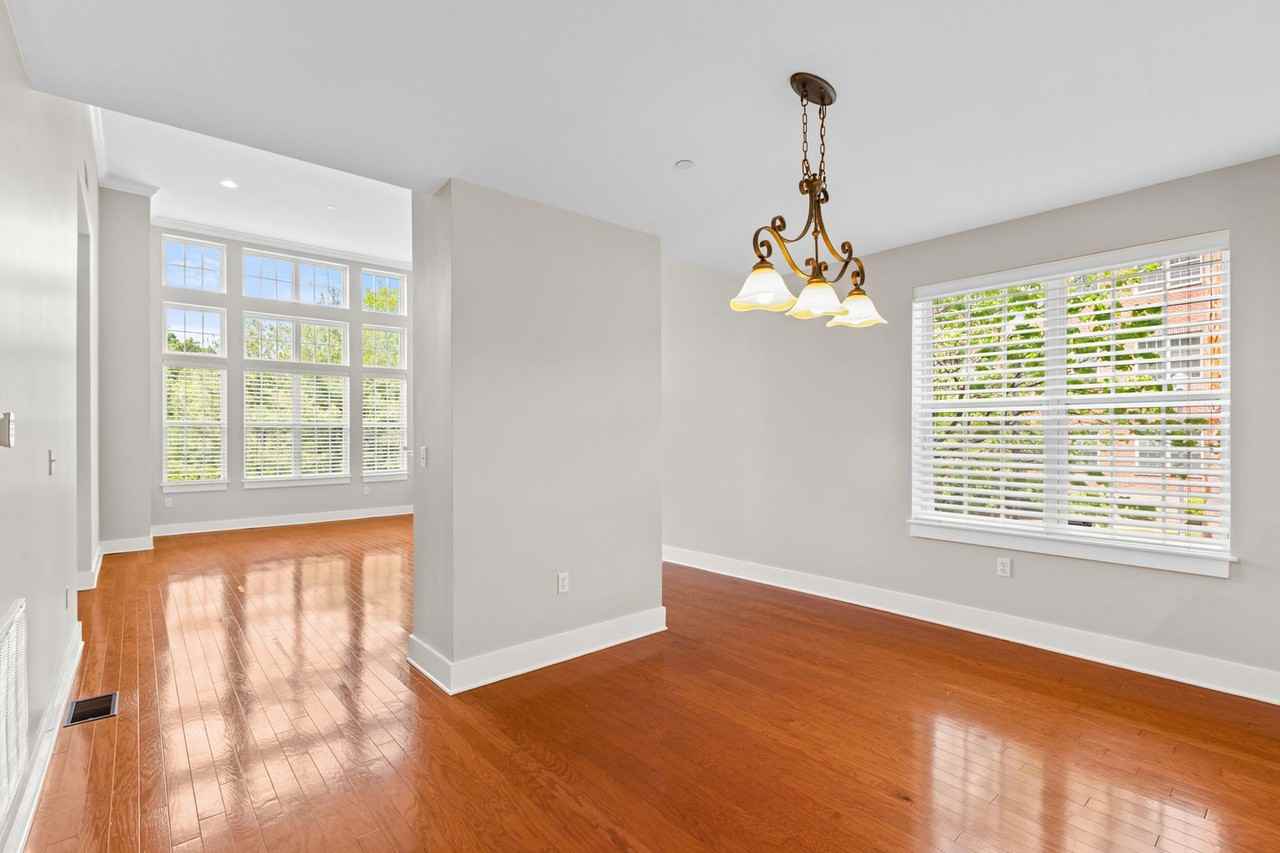 2 Powder Mill Sq #1 - Photo 4 of 25