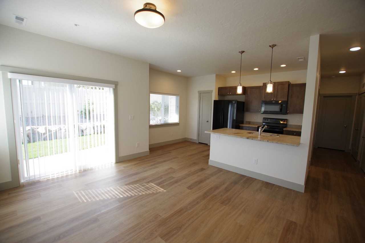 774 W Backpack Ln #102 - Photo 2 of 5