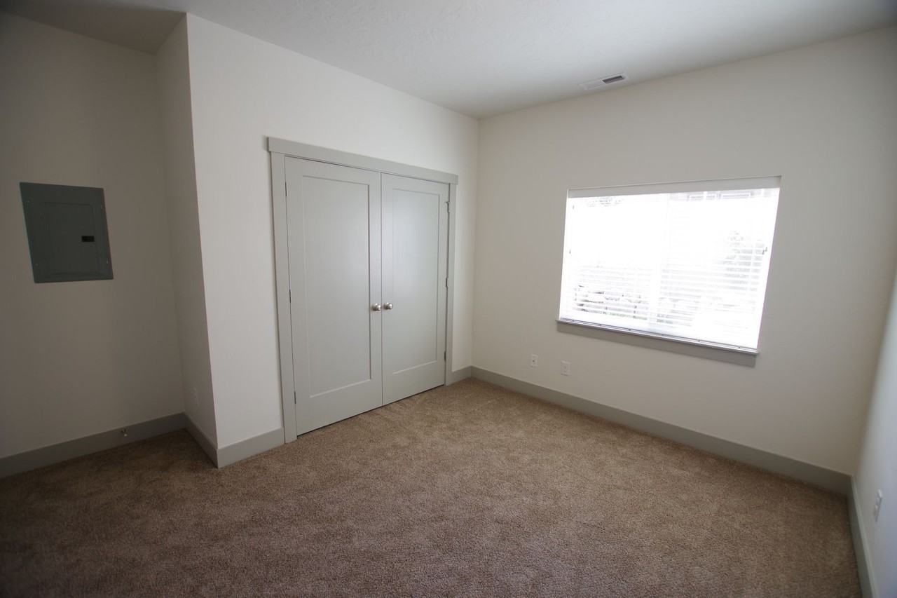 774 W Backpack Ln #102 - Photo 4 of 5