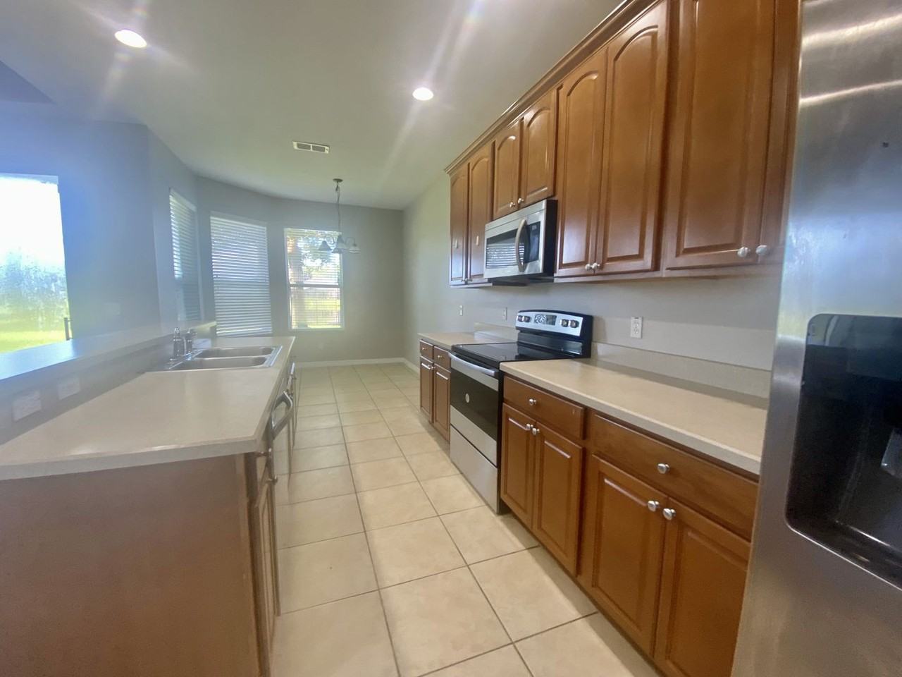 13426 Hatherton Cir - Photo 7 of 29