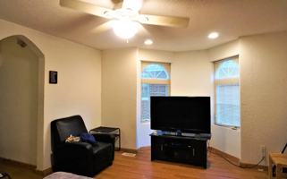 featured image of 1305 W Eads St