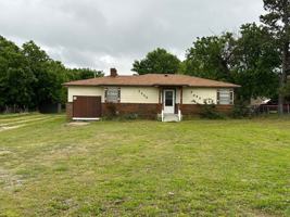 featured image of 3300 S Post Rd