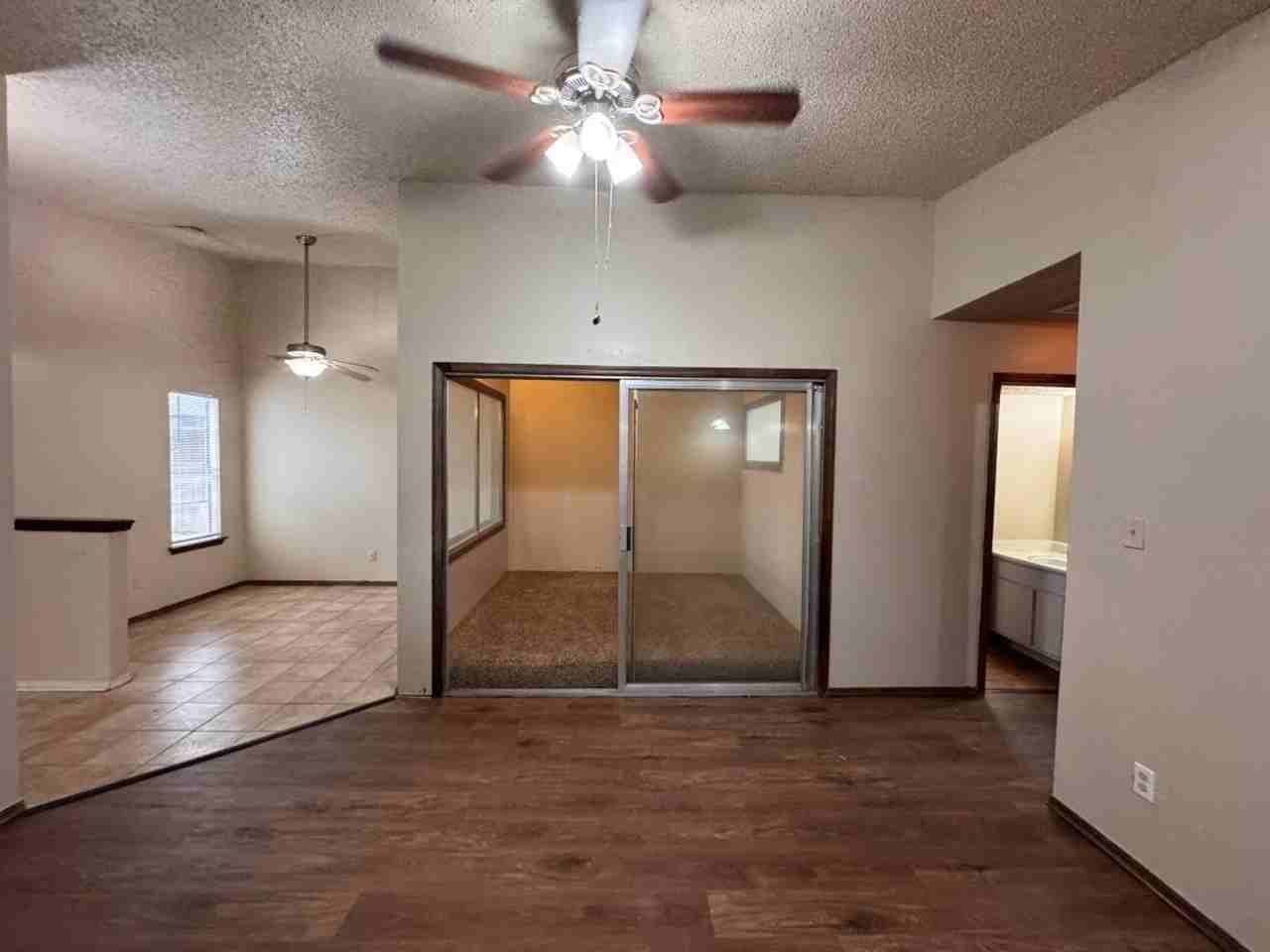 8217 S Klein Ave - Photo 3 of 13