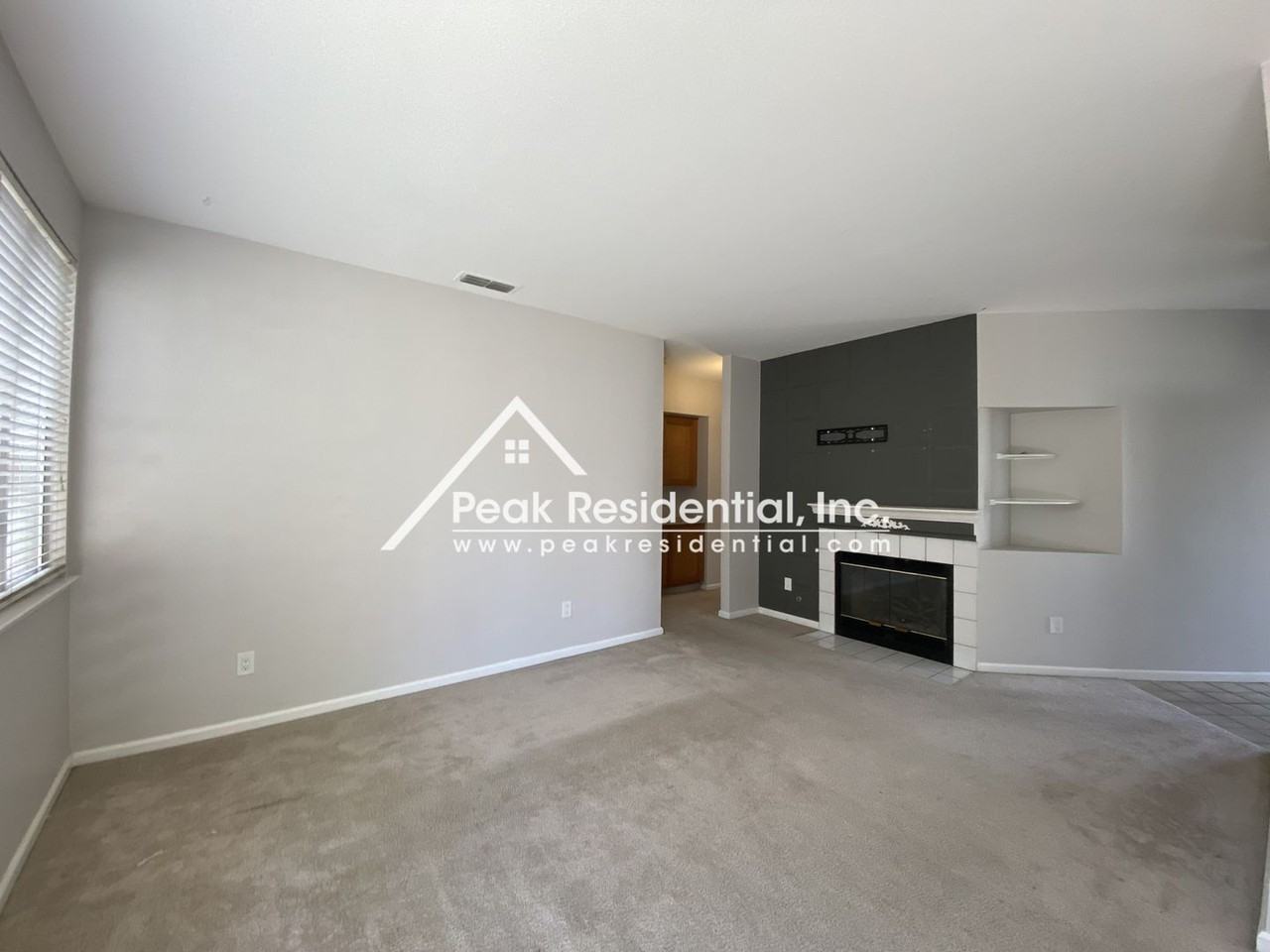 5322 Jade Creek Way - Photo 6 of 23