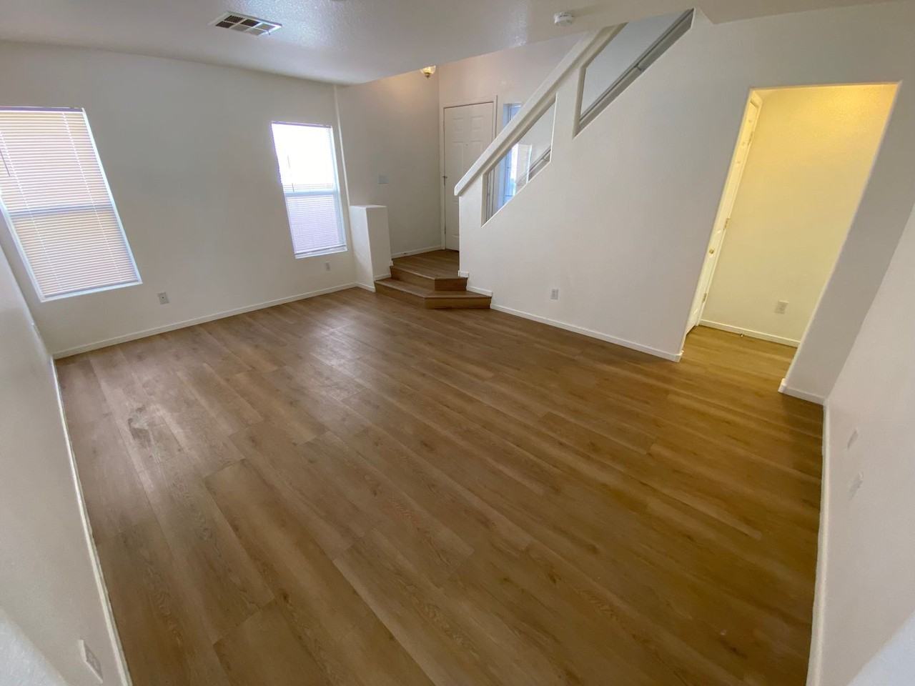 7659 Distant Mirage Ct - Photo 2 of 17