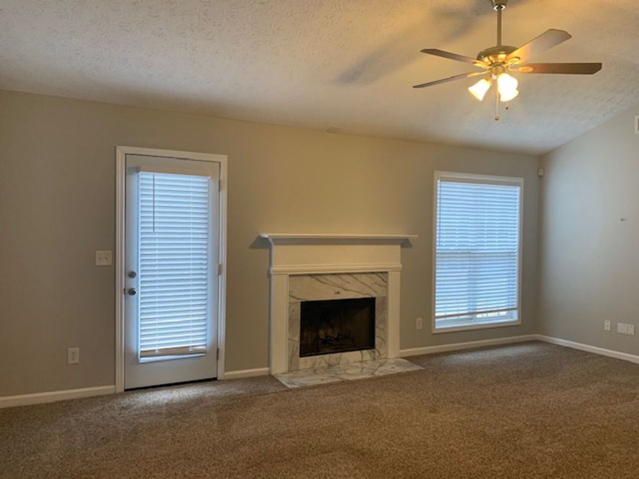 149 Jasons Rdg - Photo 2 of 14