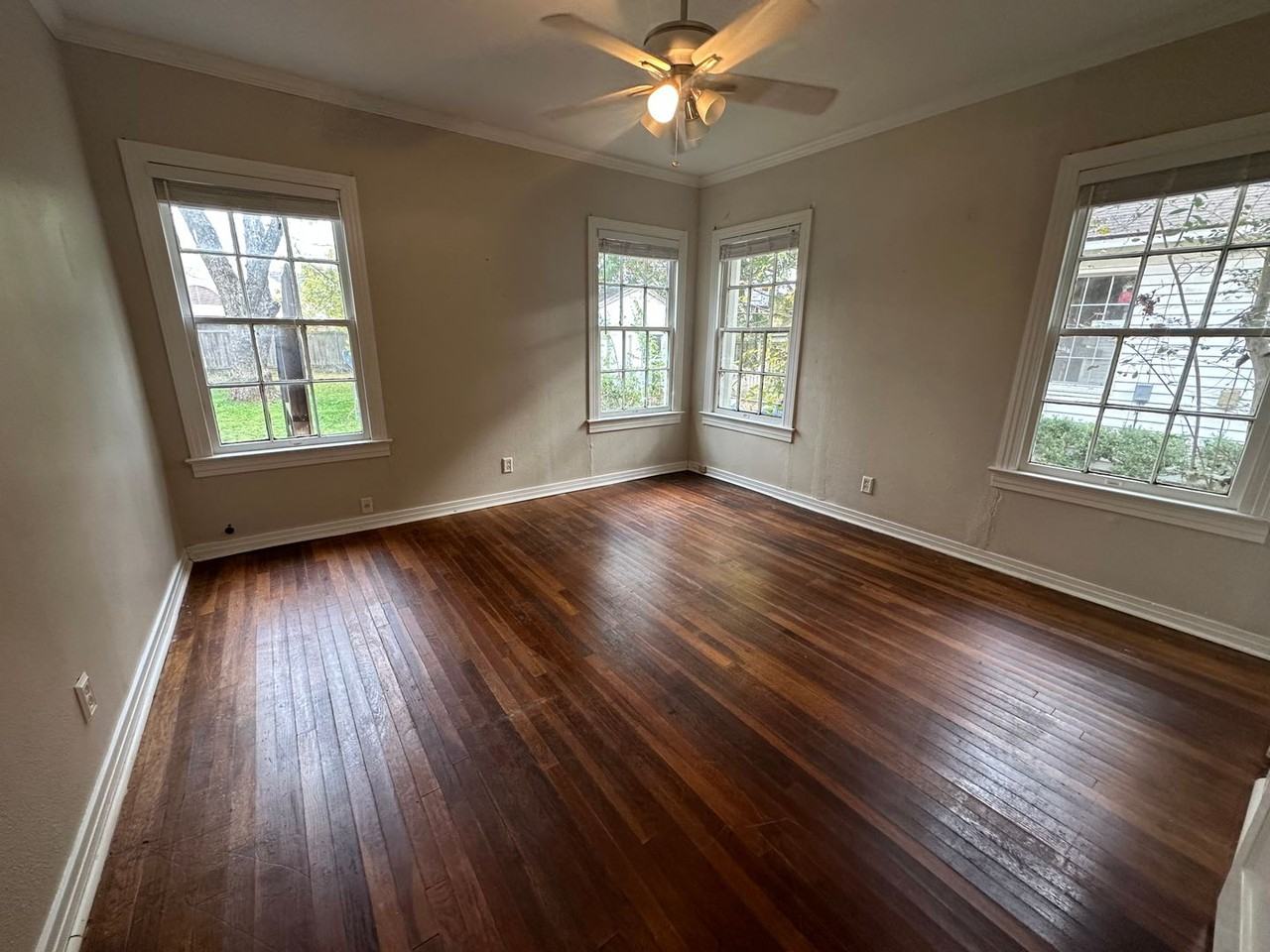 4309 Clingman Dr - Photo 6 of 9