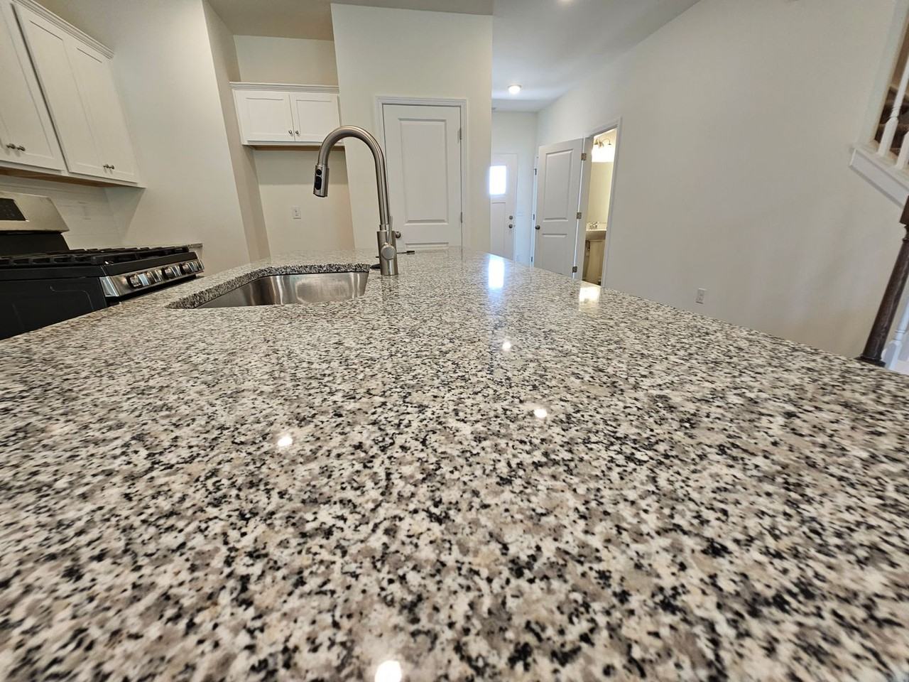 6013 Rizer Dr - Photo 6 of 19