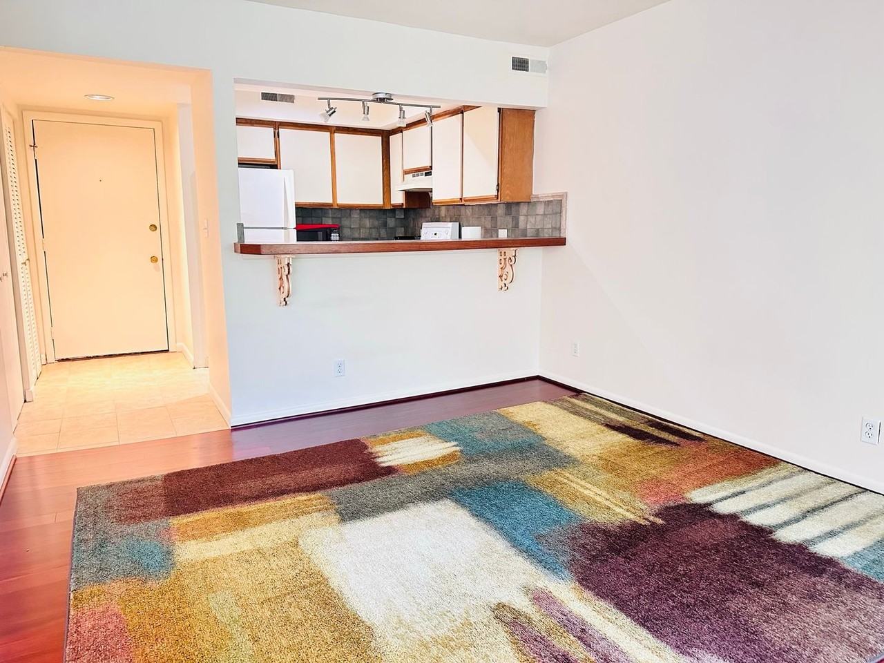 1243 Cedars Ct - Photo 2 of 17