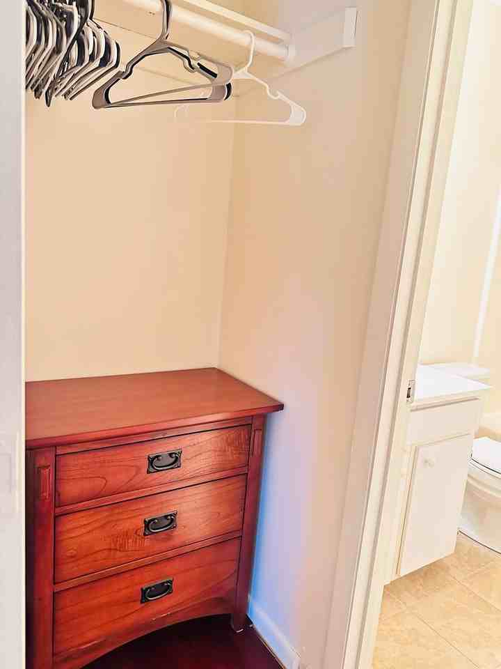 1243 Cedars Ct - Photo 7 of 17