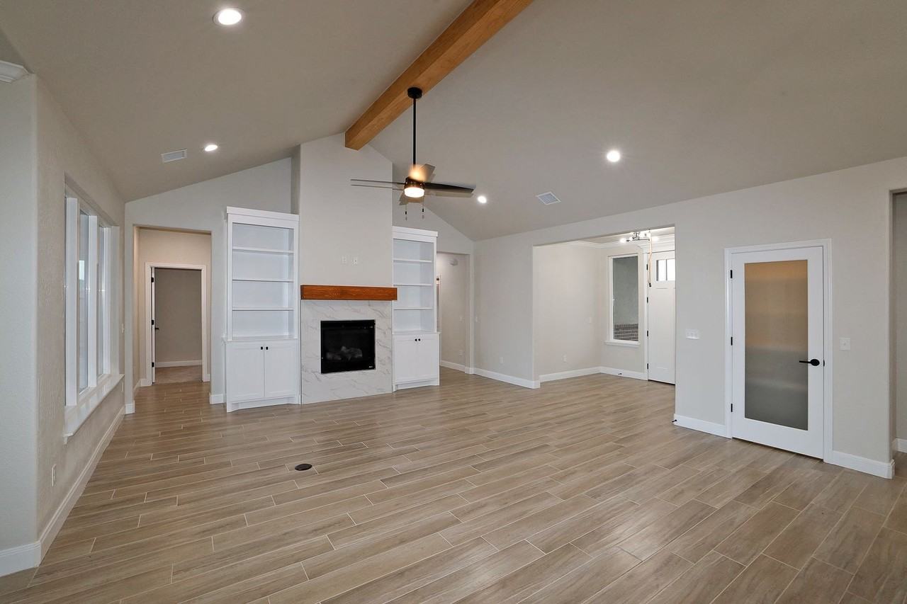 3251 Tulsa Dr - Photo 6 of 33