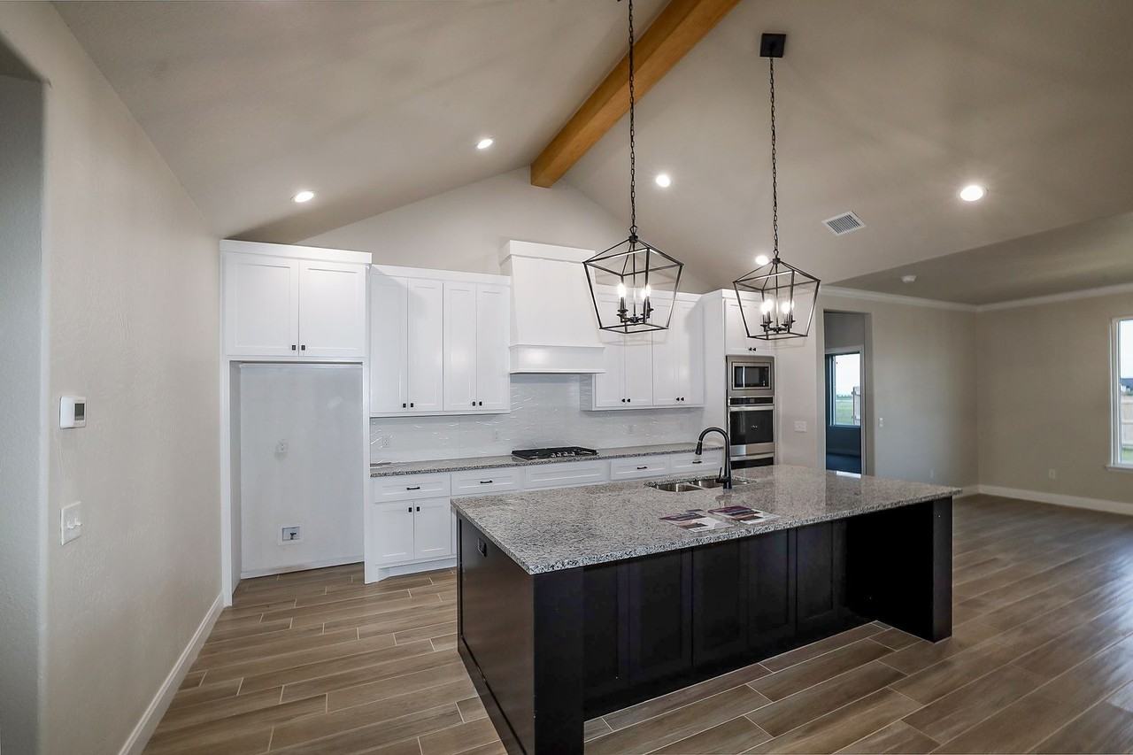 3251 Tulsa Dr - Photo 7 of 33