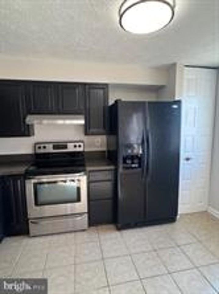 6627 Haydown Ct - Photo 4 of 18